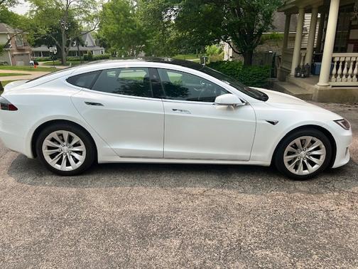 2019 Tesla Model S 100D