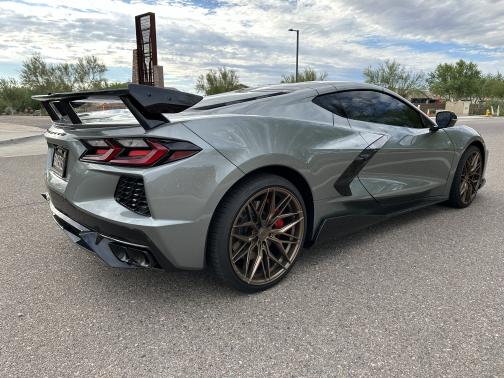 2023 Chevrolet Corvette Stingray w/2LT