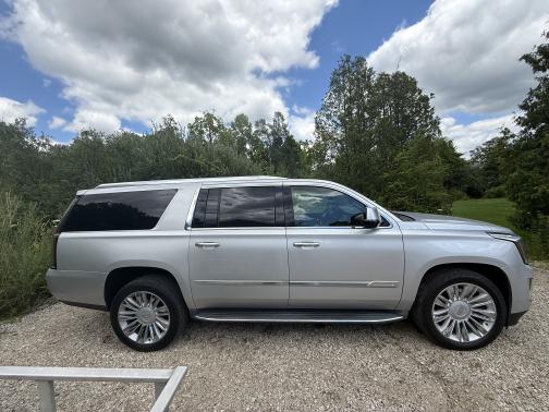 2016 Cadillac Escalade ESV Platinum