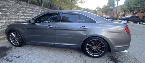 2013 Ford Taurus SHO