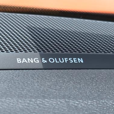 2020 Audi Q3 45 S line Prestige