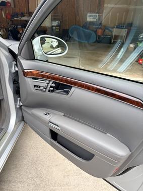 Silver 2007 Mercedes-Benz S-Class S 550