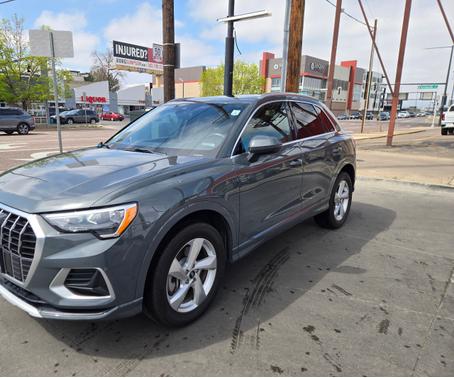 Gray 2022 Audi Q3 40 Premium