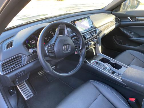 2022 Honda Accord Hybrid Sport