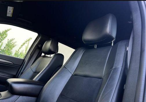 Black 2019 Jeep Grand Cherokee Limited
