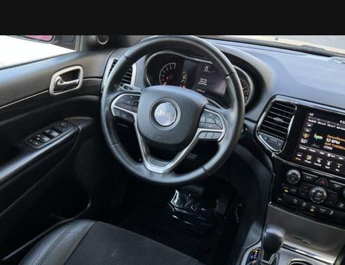 Black 2019 Jeep Grand Cherokee Limited
