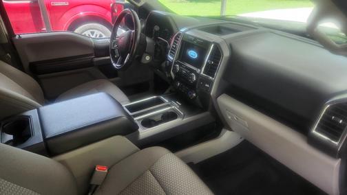 Brown 2016 Ford F-150 XLT