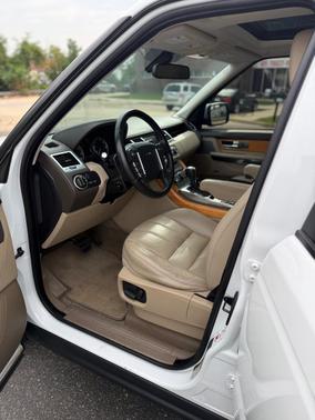 White 2012 Land Rover Range Rover Sport HSE