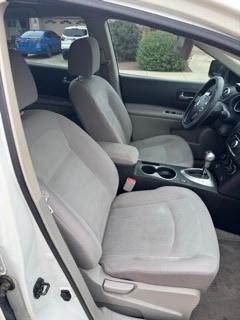 White 2013 Nissan Rogue S