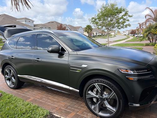 Green 2025 Genesis GV80 3.5T Prestige