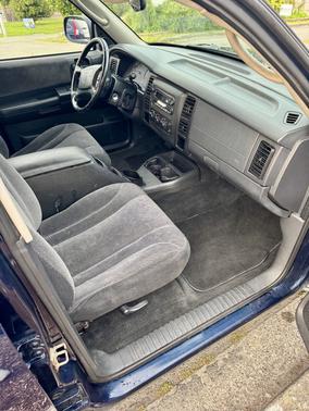 2003 Dodge Dakota SLT