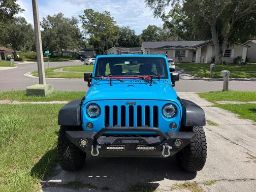 Blue 2017 Jeep Wrangler Unlimited Sport