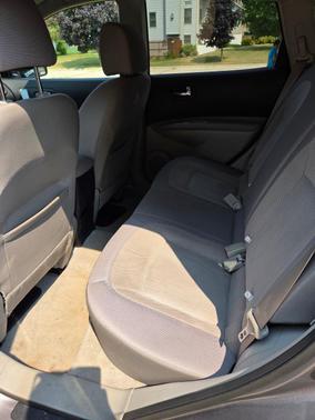 Gray 2012 Nissan Rogue S