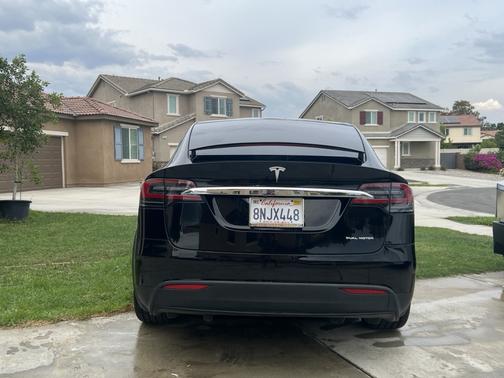 2020 Tesla Model X Long Range