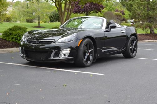 2007 Saturn Sky Red Line