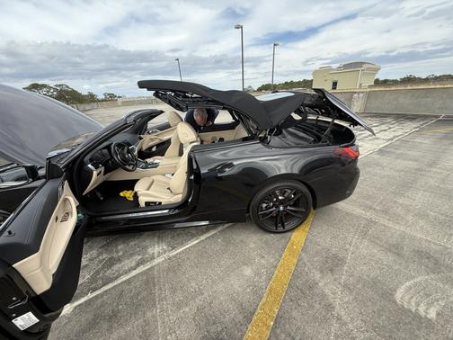 Black 2022 BMW 430 i