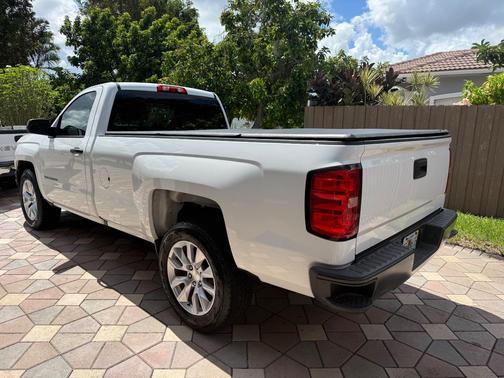 White 2018 Chevrolet Silverado 1500 WT