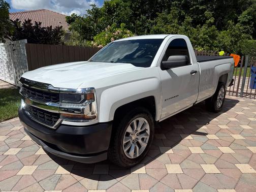 White 2018 Chevrolet Silverado 1500 WT