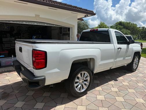 White 2018 Chevrolet Silverado 1500 WT