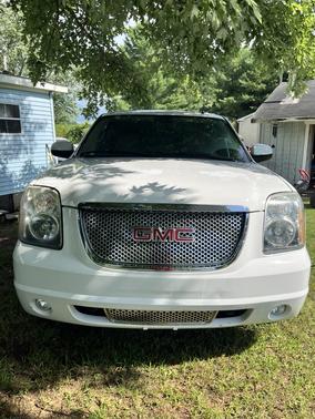 2011 GMC Yukon Denali