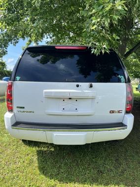 2011 GMC Yukon Denali