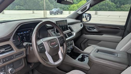 2021 GMC Yukon SLE