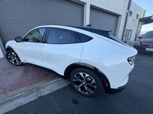 2021 Ford Mustang Mach-E Premium