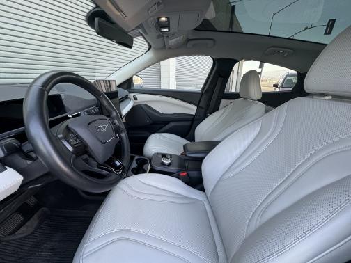 2021 Ford Mustang Mach-E Premium