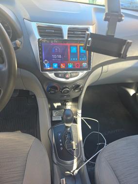 White 2016 Hyundai Accent SE