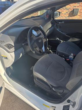 White 2016 Hyundai Accent SE