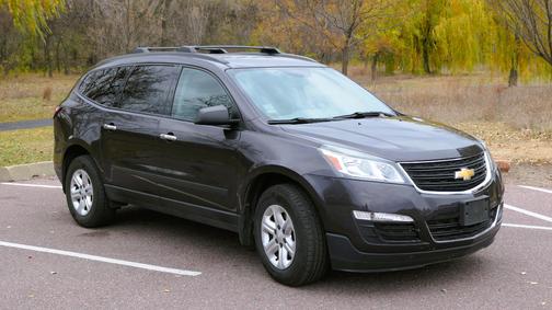 2016 Chevrolet Traverse LS
