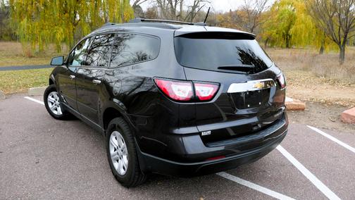 2016 Chevrolet Traverse LS