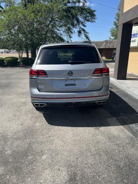 2021 Volkswagen Atlas 3.6L SE w/Technology R-Line
