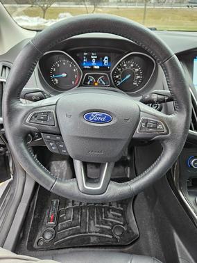 2017 Ford Focus Titanium