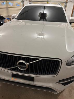 2018 Volvo XC90 T6 Momentum