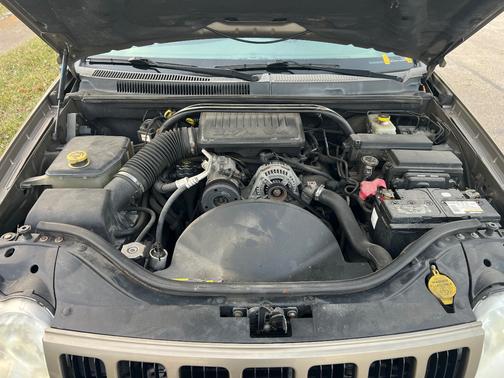 2005 Jeep Grand Cherokee Laredo