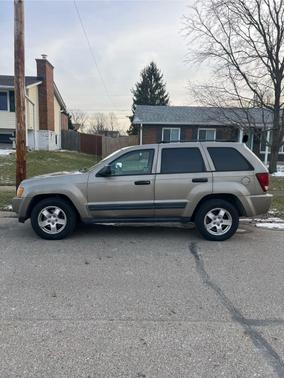 2005 Jeep Grand Cherokee Laredo