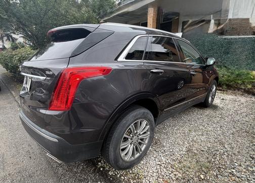 Gray 2017 Cadillac XT5 Luxury