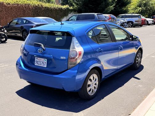 Blue 2012 Toyota Prius c One