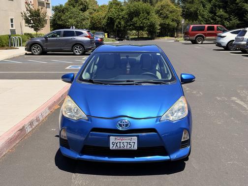 Blue 2012 Toyota Prius c One