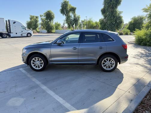 2013 Audi Q5 2.0T Premium Plus