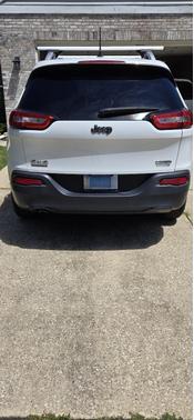 White 2014 Jeep Cherokee Latitude