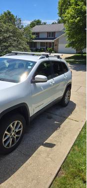 White 2014 Jeep Cherokee Latitude