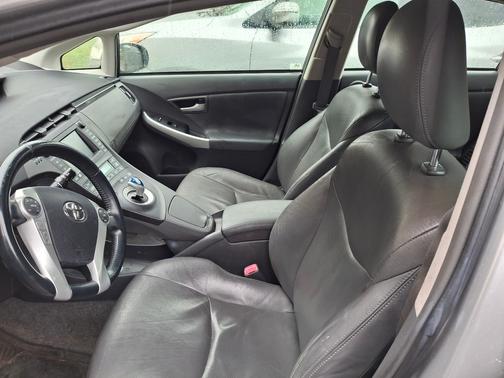 2010 Toyota Prius I