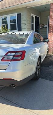 Gray 2013 Ford Taurus Limited