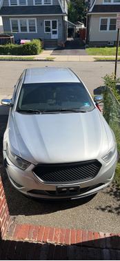 Gray 2013 Ford Taurus Limited