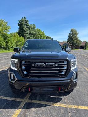 Black 2021 GMC Sierra 1500 AT4