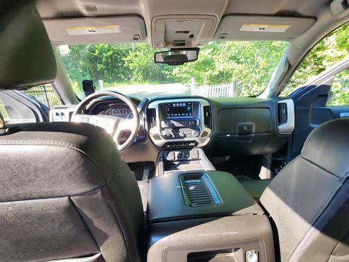 Gray 2017 GMC Sierra 1500 SLT