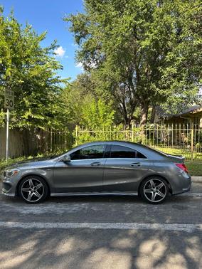 Gray 2014 Mercedes-Benz CLA-Class CLA 250