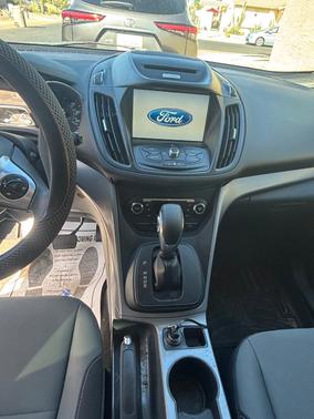 Gray 2015 Ford Escape SE